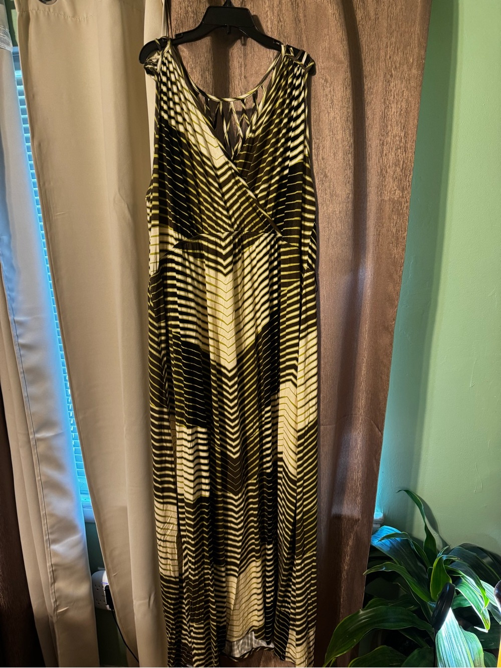 Cato Plus Size Women’s  Chevron Horizontal Striped Pattern Maxi Dress Size 22/24 - Picture 2 of 10